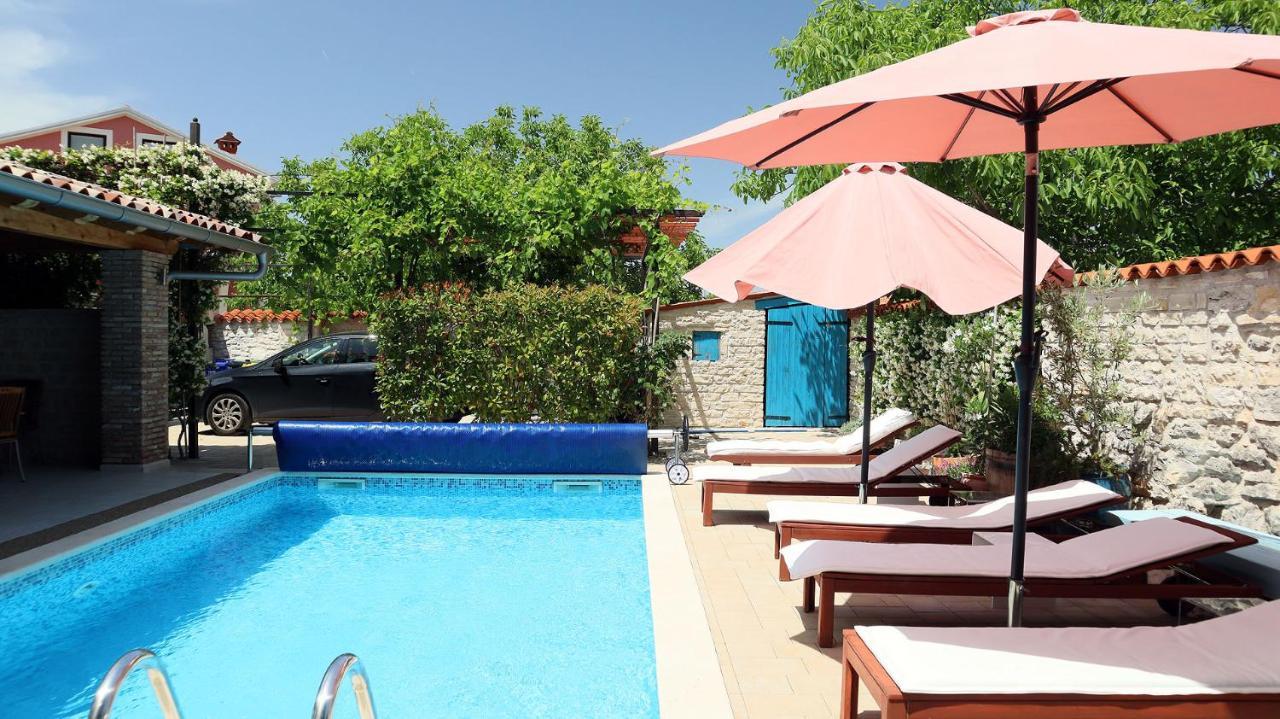 "Art House" Rovinj-Holiday, Holiday Home To Rent Rovinjsko Selo Eksteriør billede