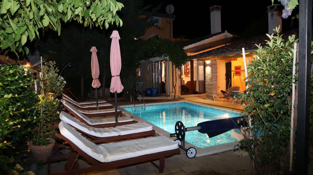 "Art House" Rovinj-Holiday, Holiday Home To Rent Rovinjsko Selo Eksteriør billede