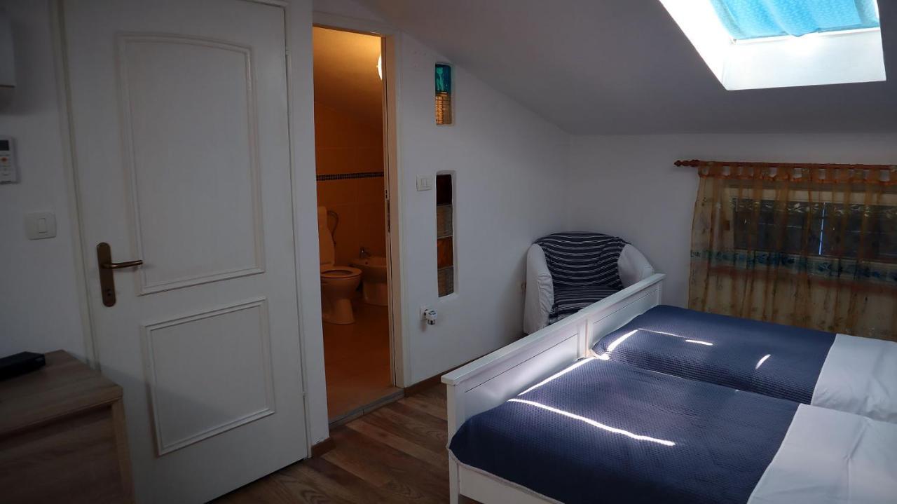 "Art House" Rovinj-Holiday, Holiday Home To Rent Rovinjsko Selo Eksteriør billede