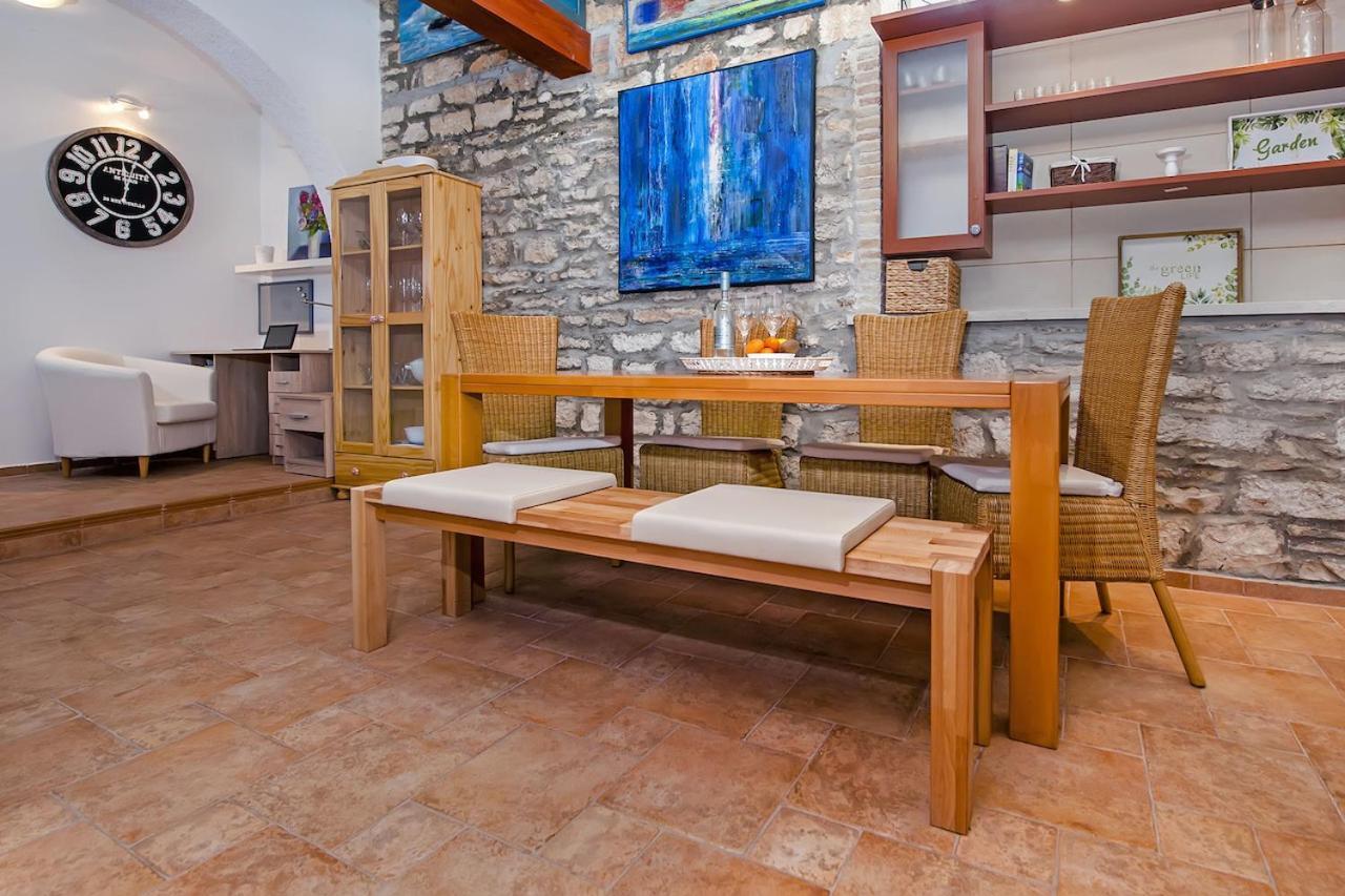 "Art House" Rovinj-Holiday, Holiday Home To Rent Rovinjsko Selo Eksteriør billede